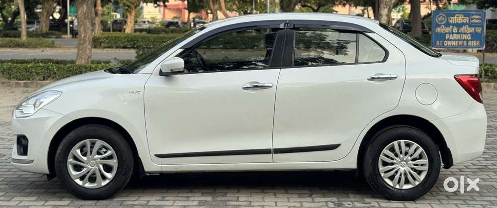 Maruti Suzuki Dzire 1.2 Vxi, 2017, Petrol