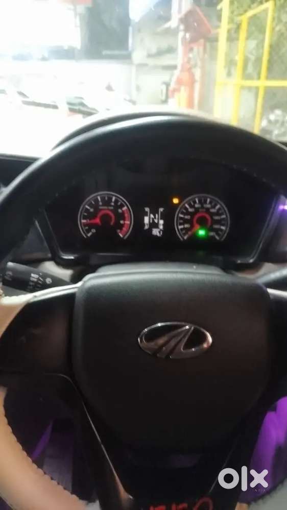 Mahindra Kuv100 Nxt Petrol 2017