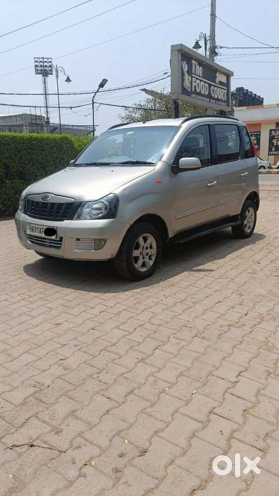 Mahindra Quanto C8, 2012, Diesel