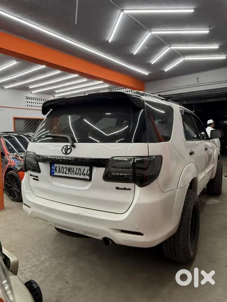 Toyota Fortuner 3.0l2wdat Diesel 2013 Automatic