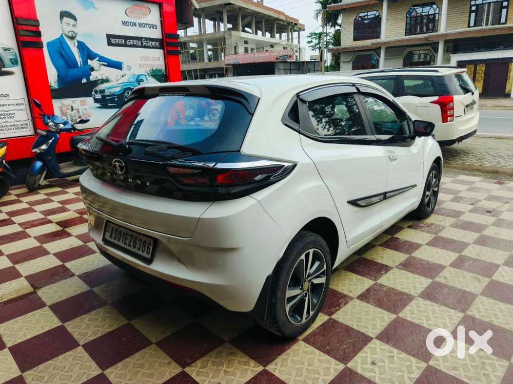 Tata Altroz 1.2 Xz (o), 2022, Petrol