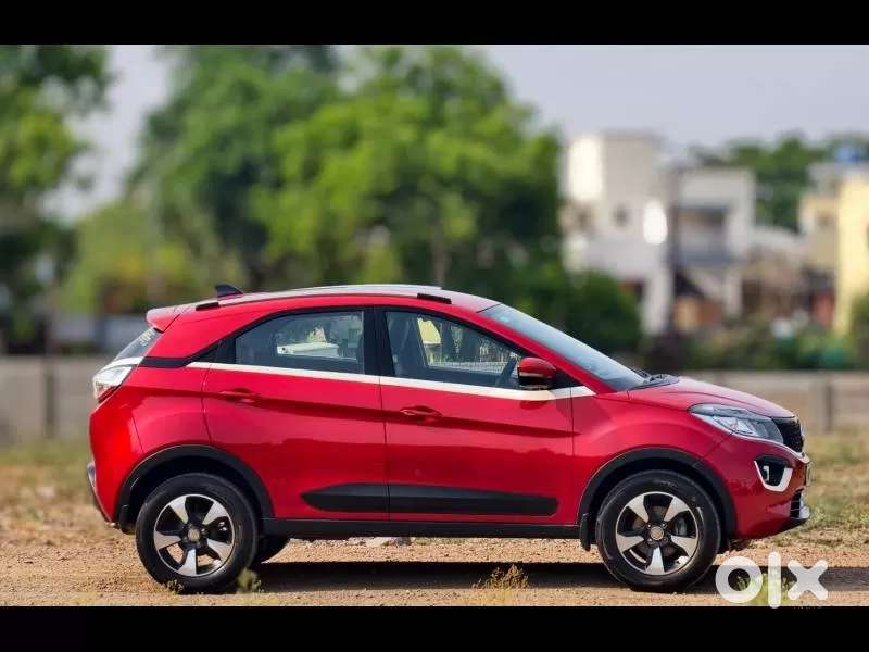 Tata Nexon 1.2 Revotron Xza Plus, 2019, Petrol