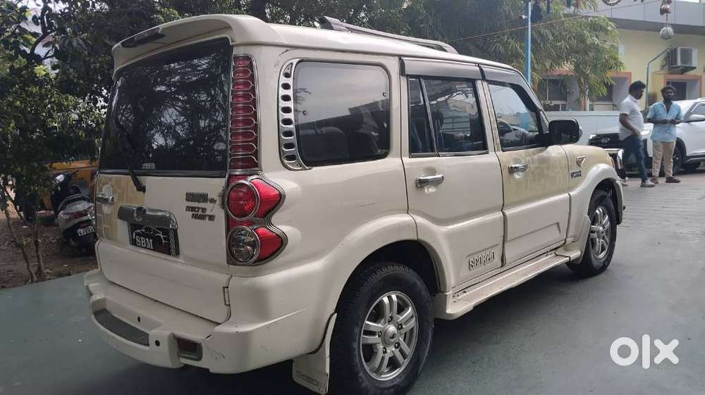 Mahindra Scorpio, 2013, Diesel
