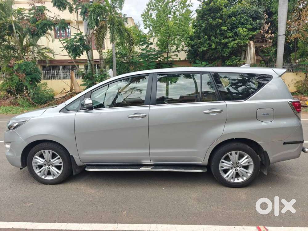 Toyota Innova Crysta 2.8z Automatic, 2018, Diesel