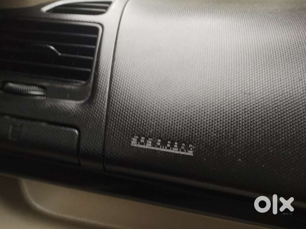 Maruti Suzuki Dzire 1.2 Vxi, 2016, Petrol
