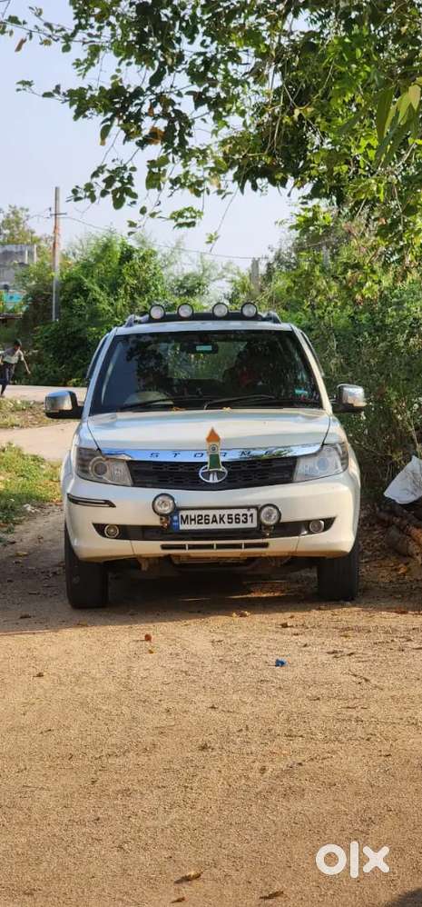 Tata Safari Storme  Fixed Price Genuine Only