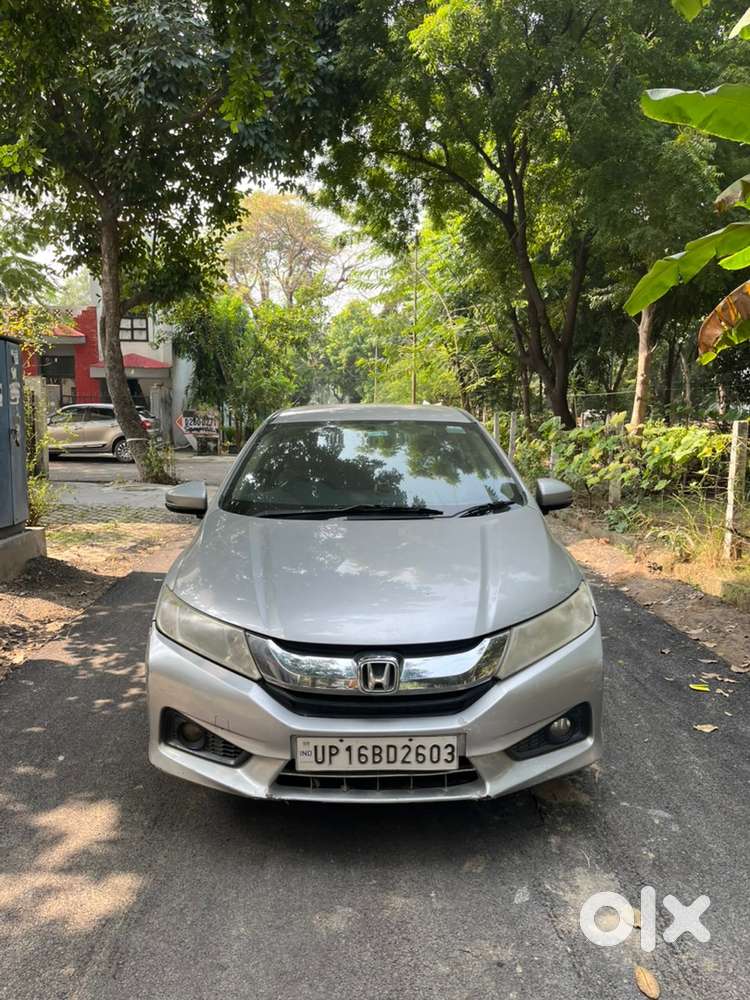 Honda City 2016 Cng & Hybrids Good Condition