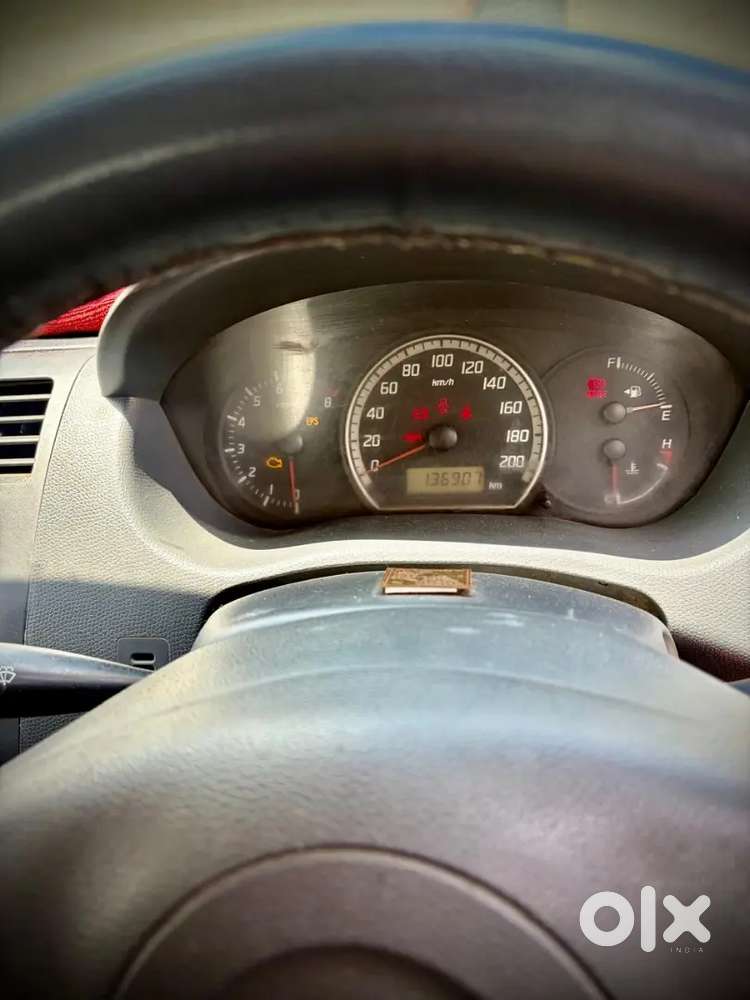 Maruti Suzuki Swift 2006 Petrol 136900 Km Driven