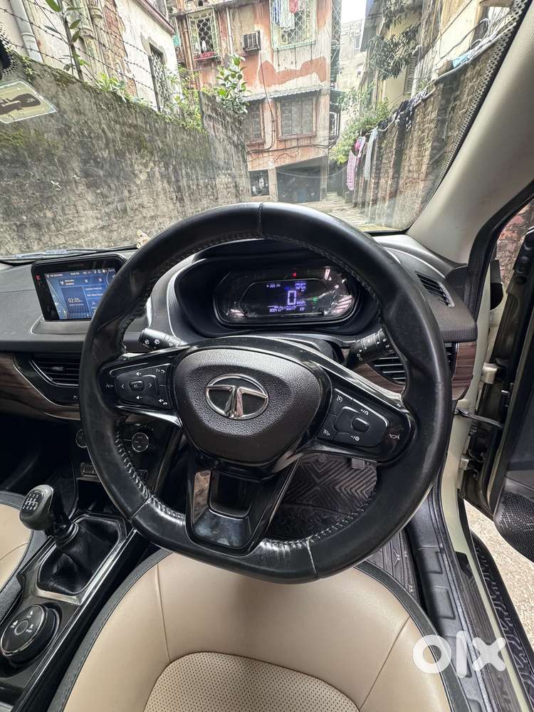 Tata Nexon 1.5 Revotorq Xza Plus Premium Dual Tone, 2022, Diesel