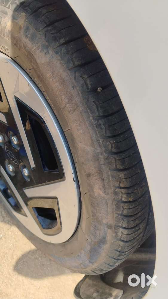 Hyundai Aura 1.2 2023