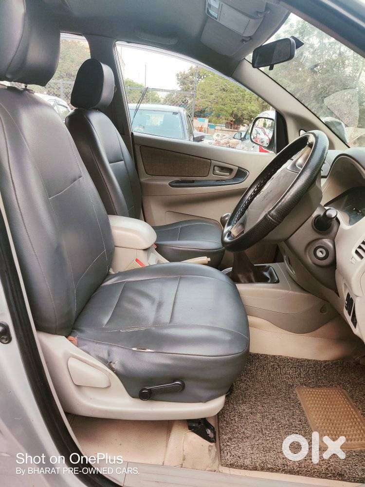 Toyota Innova 2.5 G (diesel) 7 Seater, 2014, Diesel