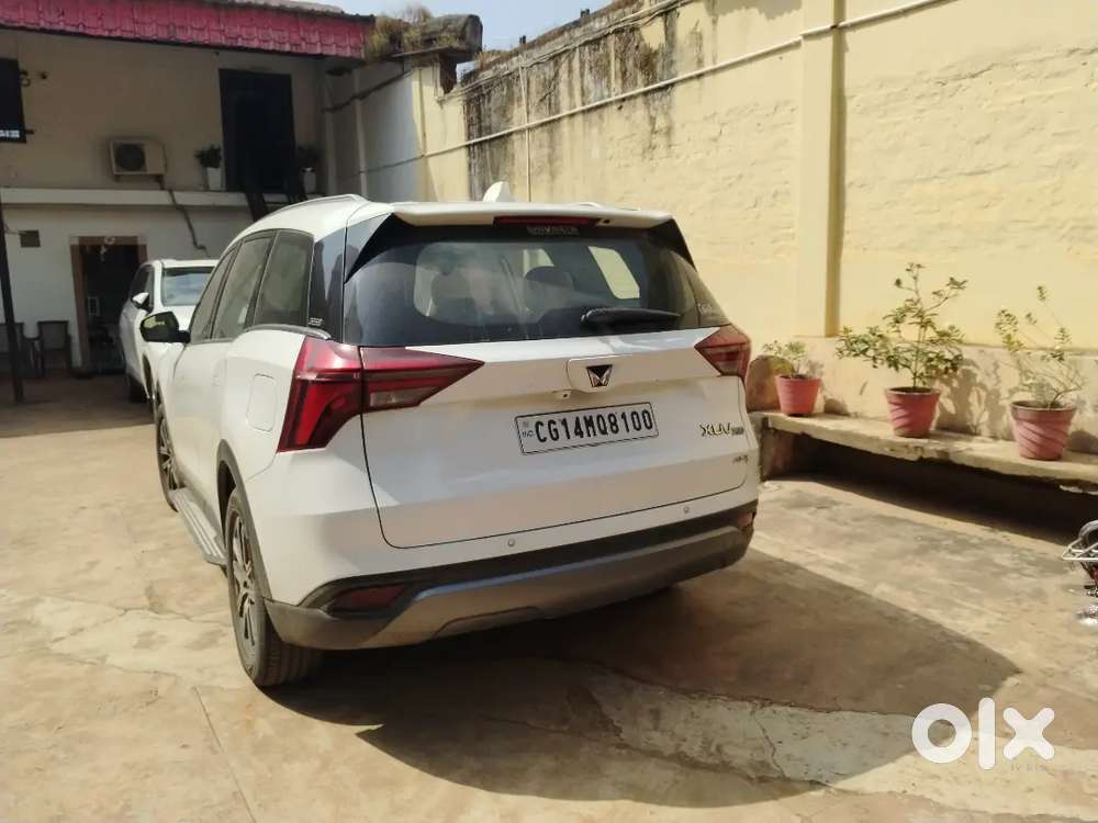 Mahindra Xuv700 Petrol 2021