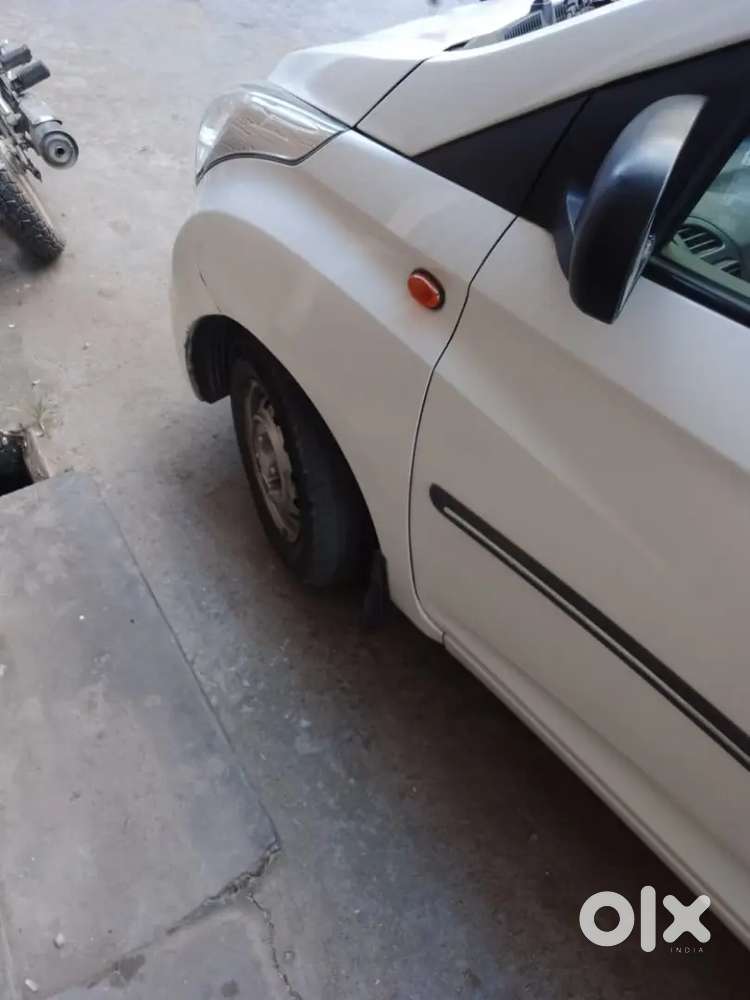Eon Era Plus, Petrol, Sep 2015, 37000 Kms, Till Sep 2030, In Shamli