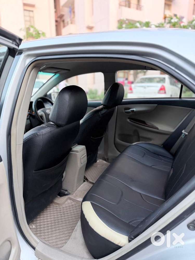 Toyota Corolla Altis 2013 (g) Model—diesel …. Manual