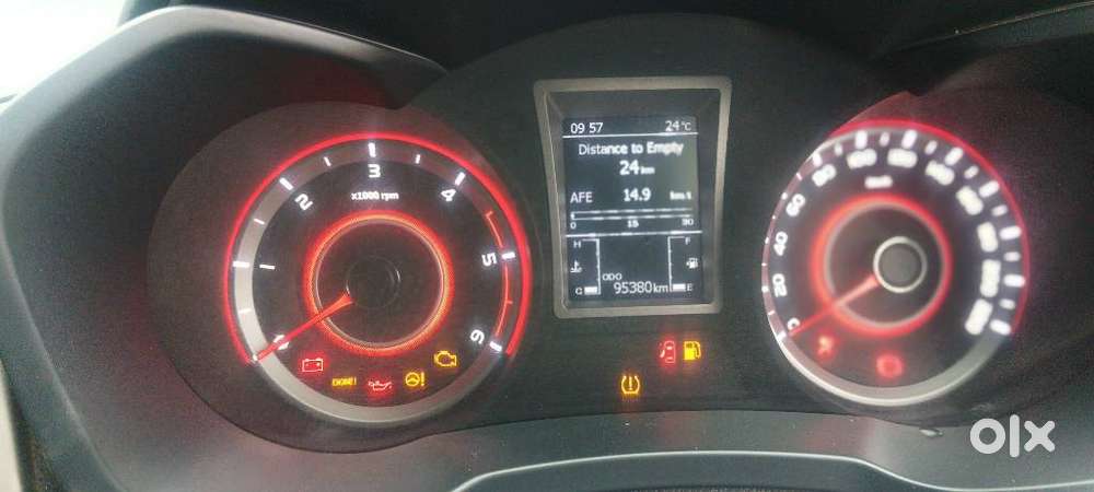 Mahindra Xuv300 W8 Option Diesel, 2019, Diesel