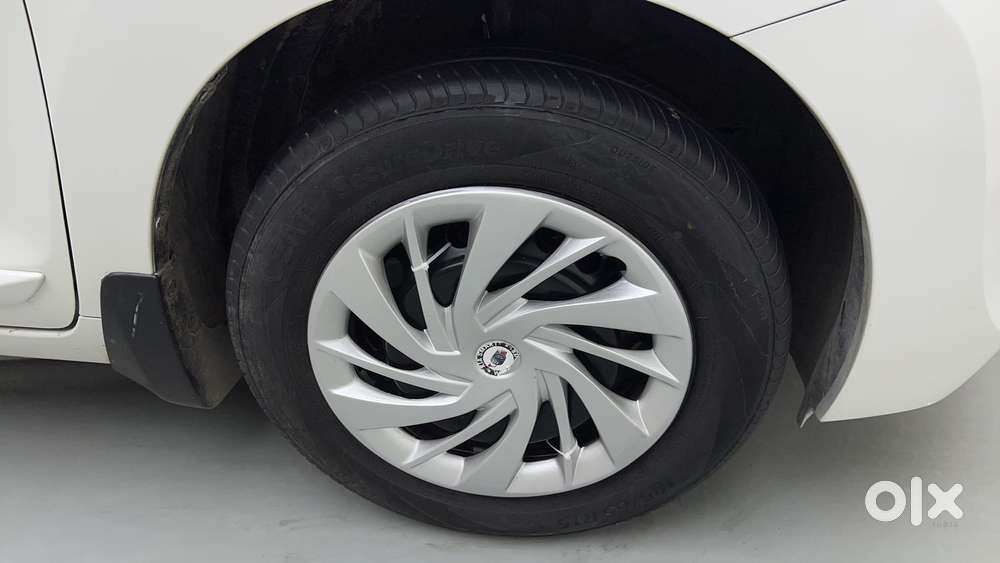 Maruti Suzuki Baleno Delta, 2017, Petrol