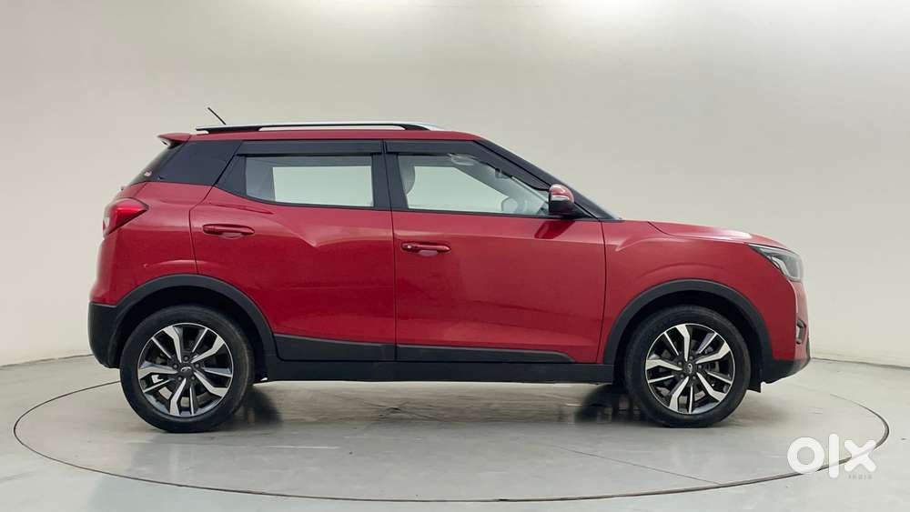 Mahindra XUV300 W8 Option, 2019, Petrol