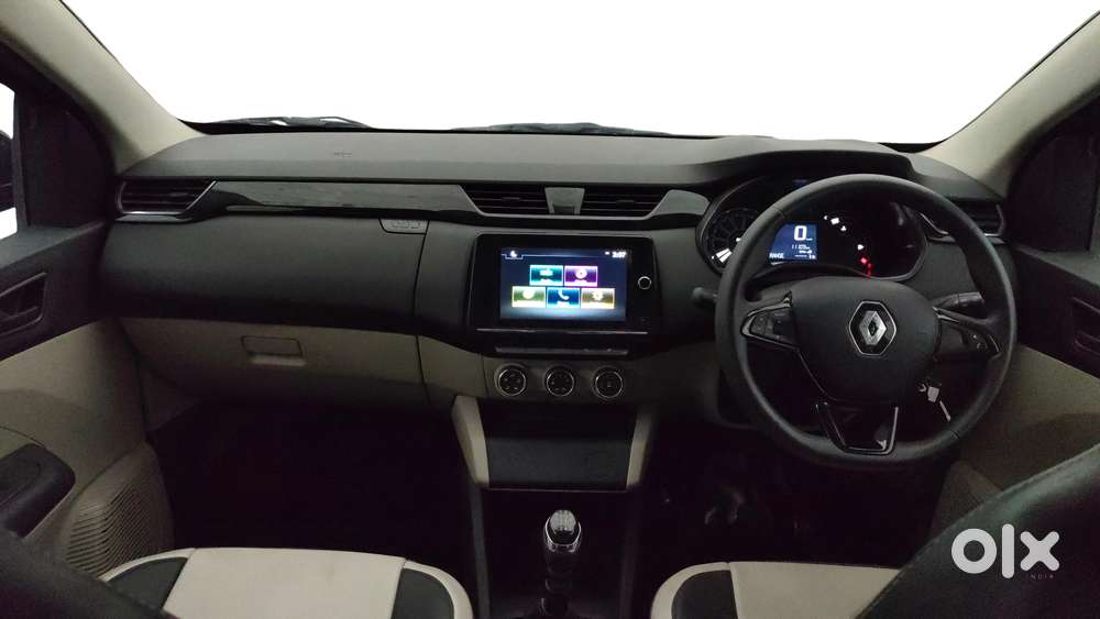 Renault Triber Rxt, 2025, Petrol
