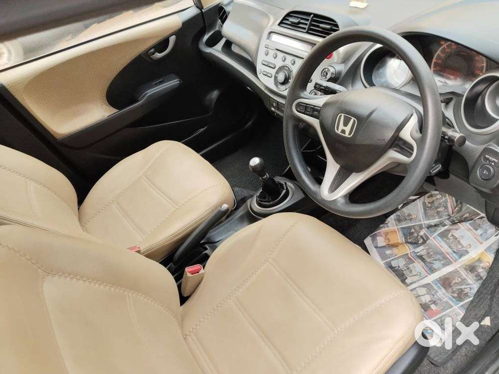 Honda Jazz S Mt I-vtec, 2011, Petrol