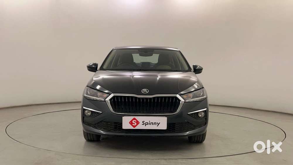 Skoda Slavia Style 1.0l Tsi Mt, 2023, Petrol