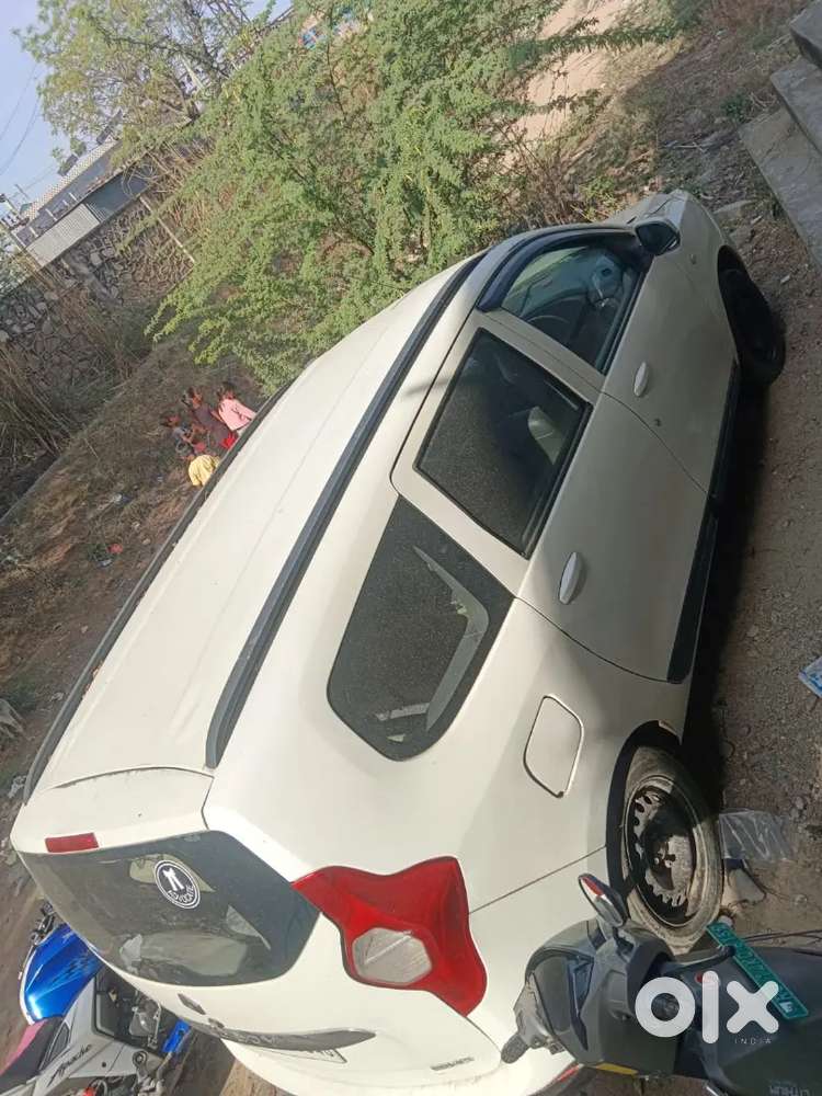 Renault Lodgy 2017 Diesel 90000 Km Driven