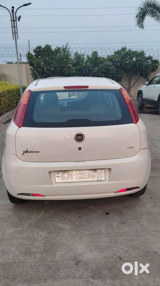 Fiat Punto 2014 Cng & Hybrids 65400 Km Driven