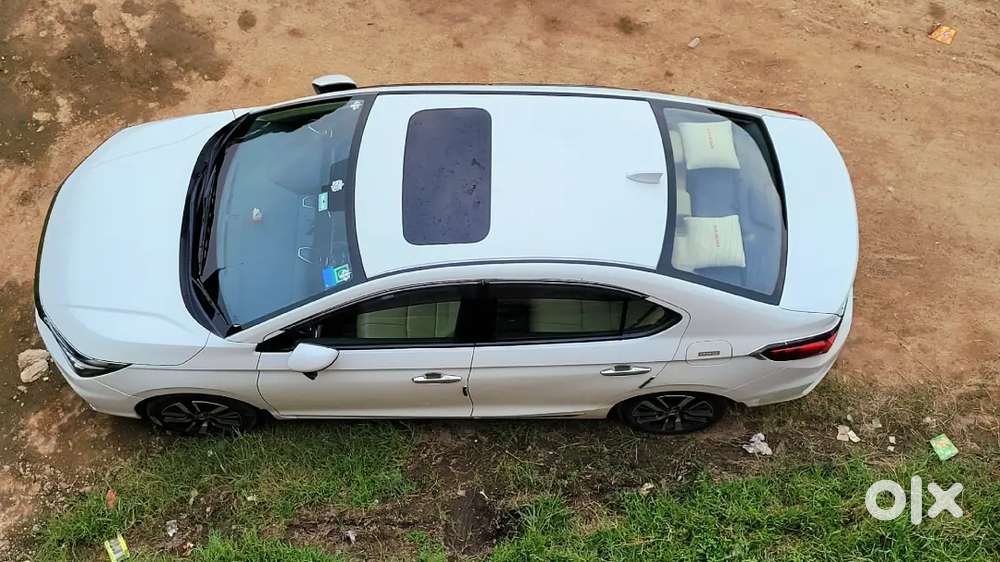 Honda City Zx 2021 Petrol 14000 Km Driven