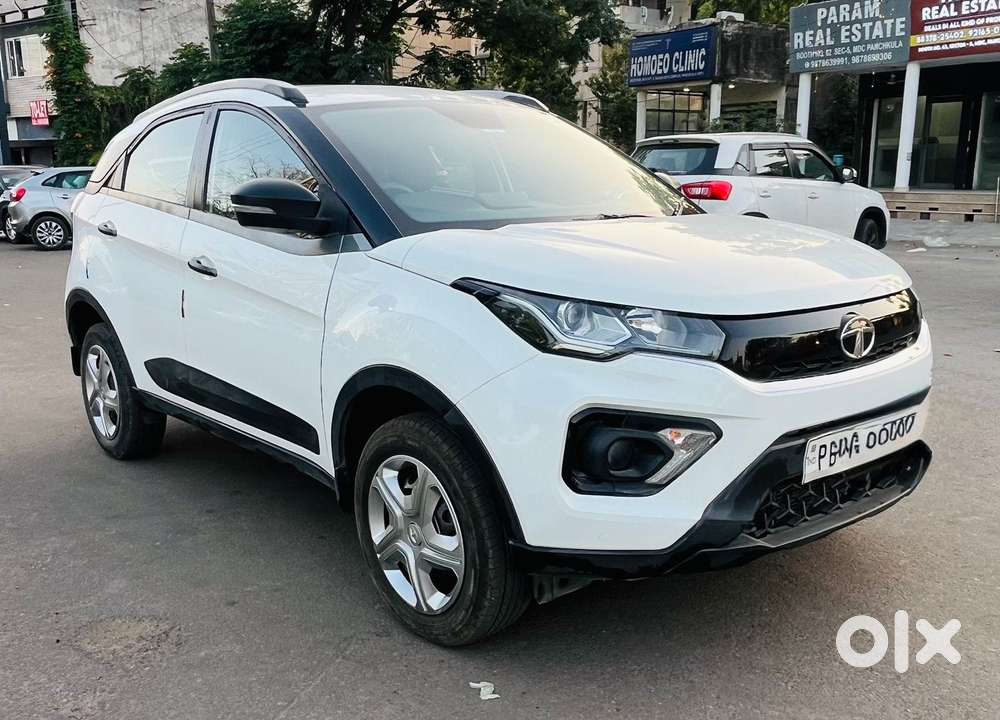Tata Nexon 1.2 Revotron Xm (s), 2021, Petrol