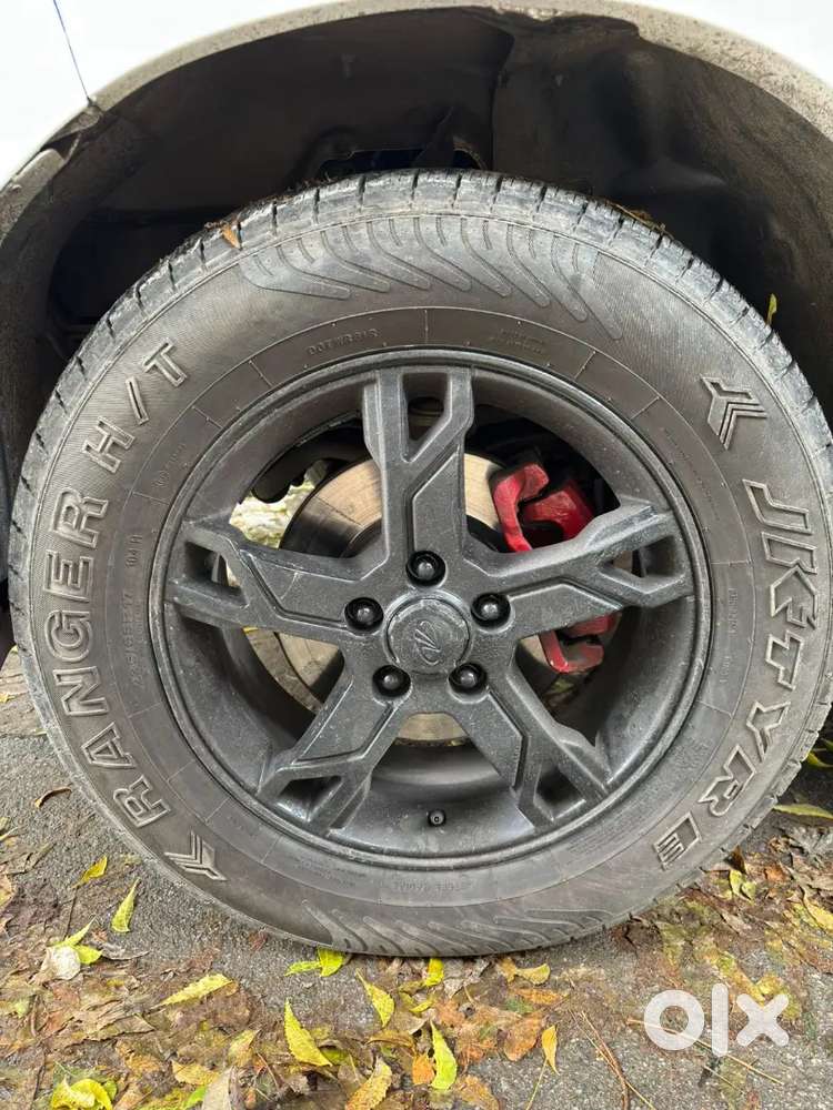 Mahindra Scorpio 2.2 Hybrid 2015