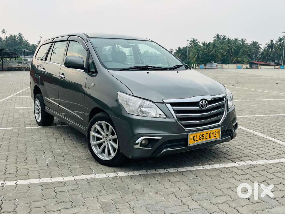 Toyota Innova 2.5 Ev (diesel) Ps 7 Seater Bs Iv, 2014, Diesel