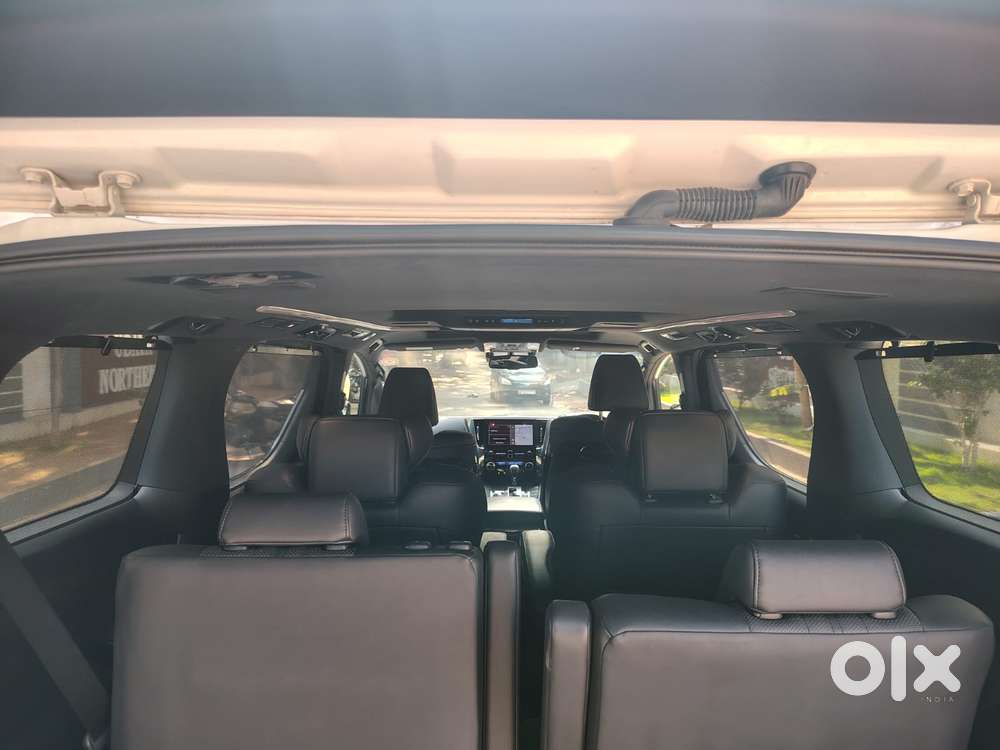 Toyota Vellfire 2.5 Hybrid, 2021, Petrol