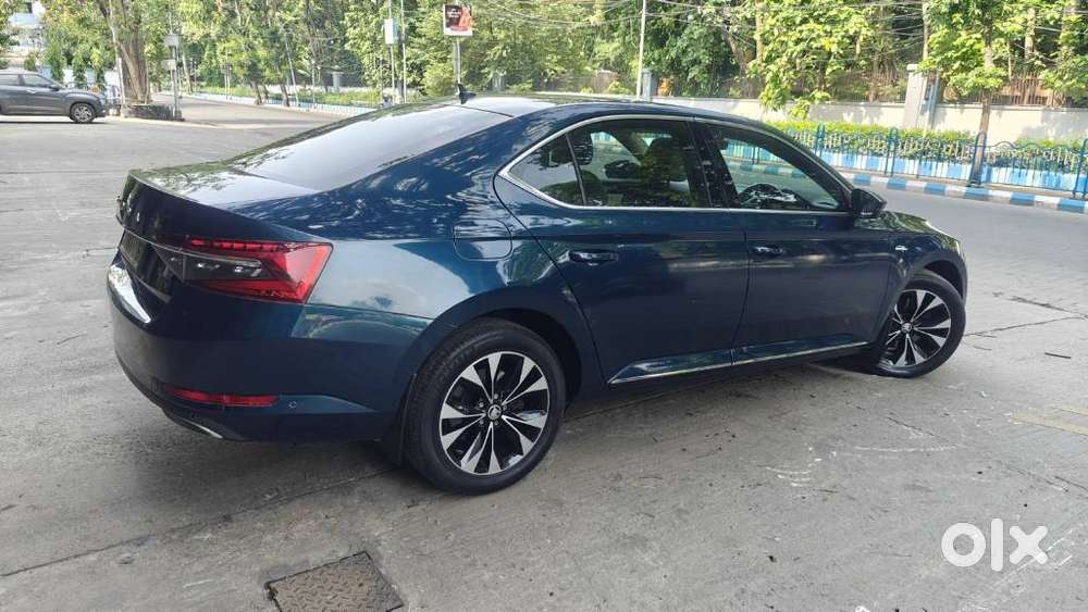Skoda Superb 2.0 L&k Tsi At, 2021, Petrol