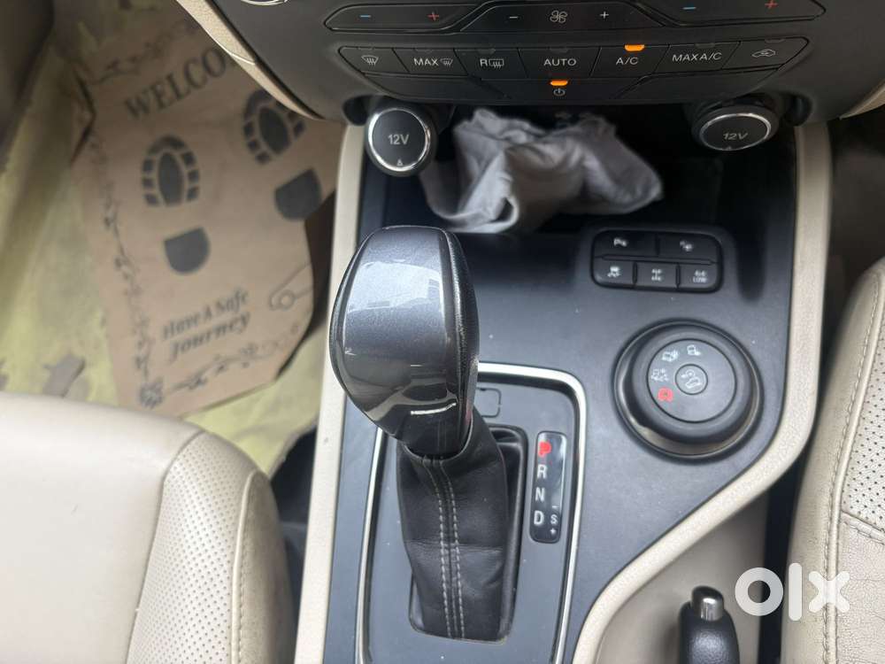 Ford Endeavour 3.2 Titanium 4x4 At, 2018, Diesel