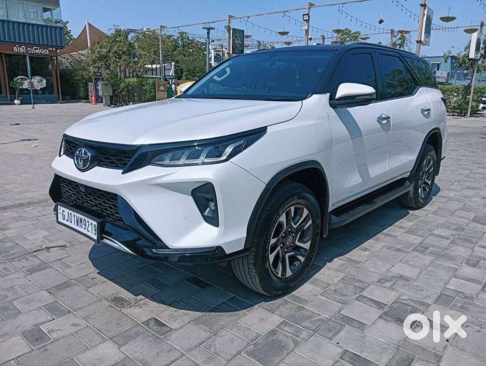 Toyota Fortuner Legender 4x2 At 2.8, 2023, Diesel