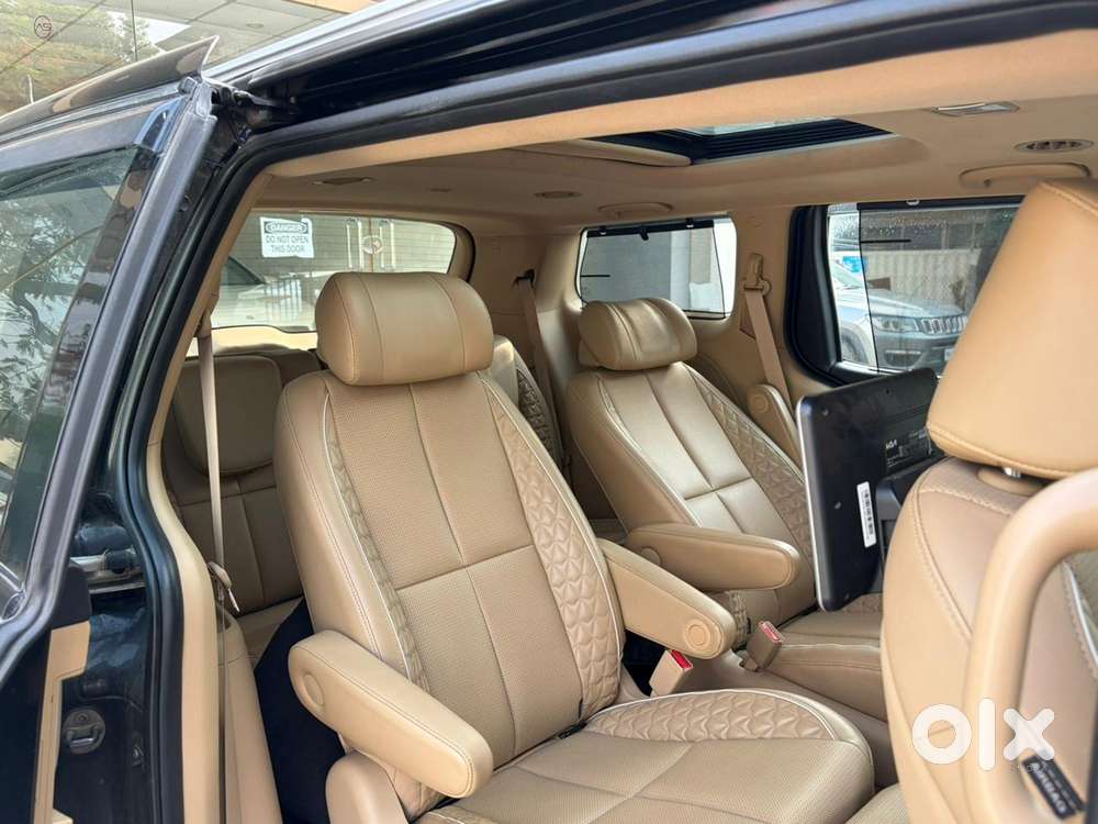 Kia Carnival Limousine Plus 7 Str, 2022, Diesel