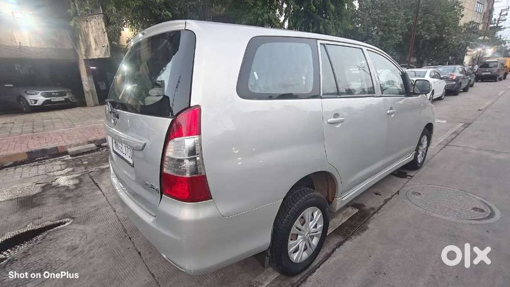 Toyota Innova 2.5 Gx (diesel) 7 Seater Bs Iv, 2012, Diesel