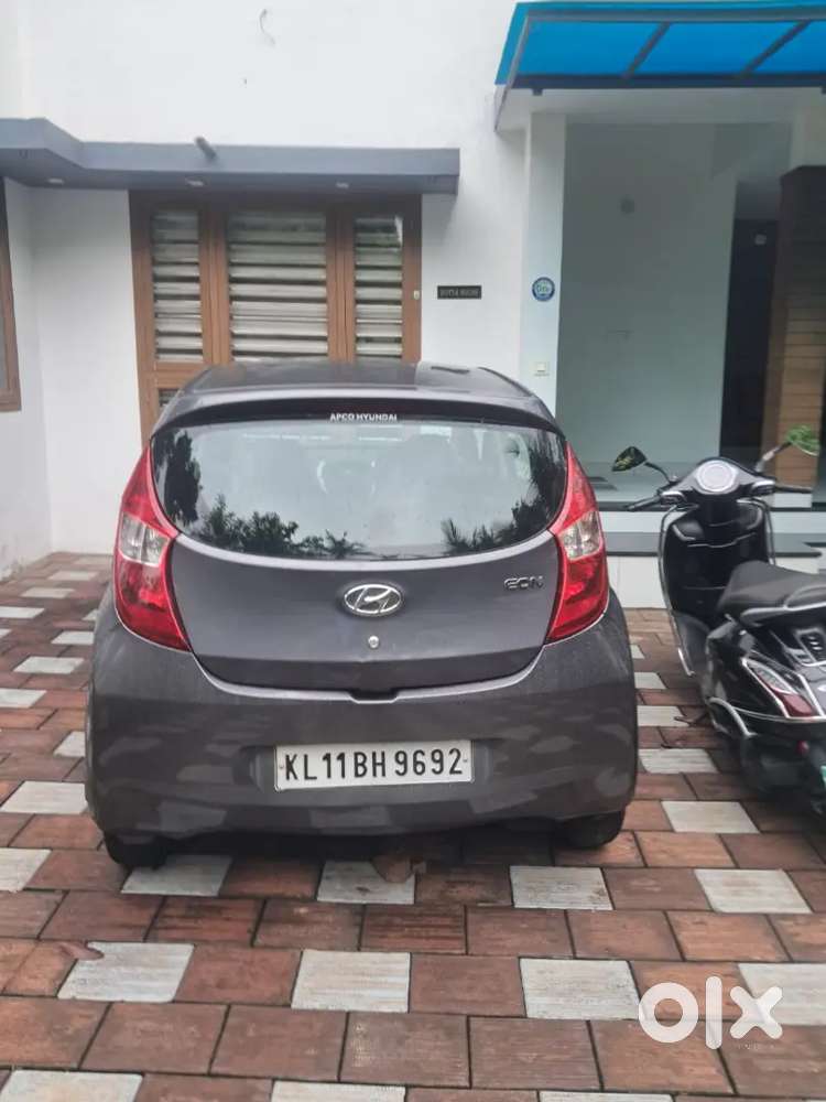 Hyundai Eon 2017 Petrol Well Maintained