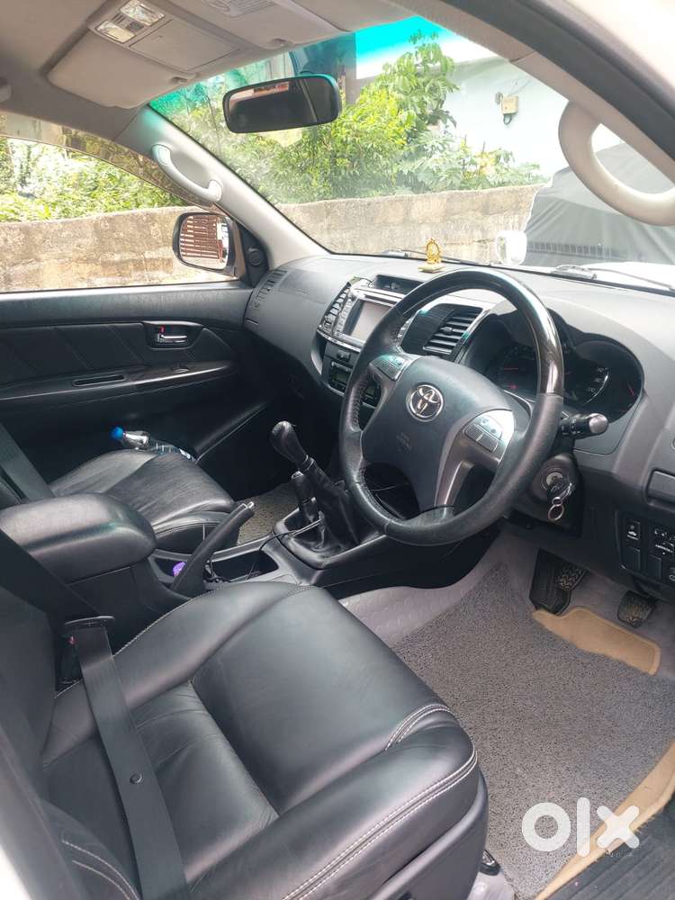 Toyota Fortuner 3.0 4x4 Manual, 2015, Diesel