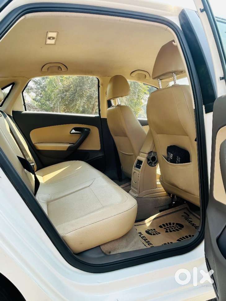Volkswagen Vento 1.2 Tsi Highline At, 2018, Petrol