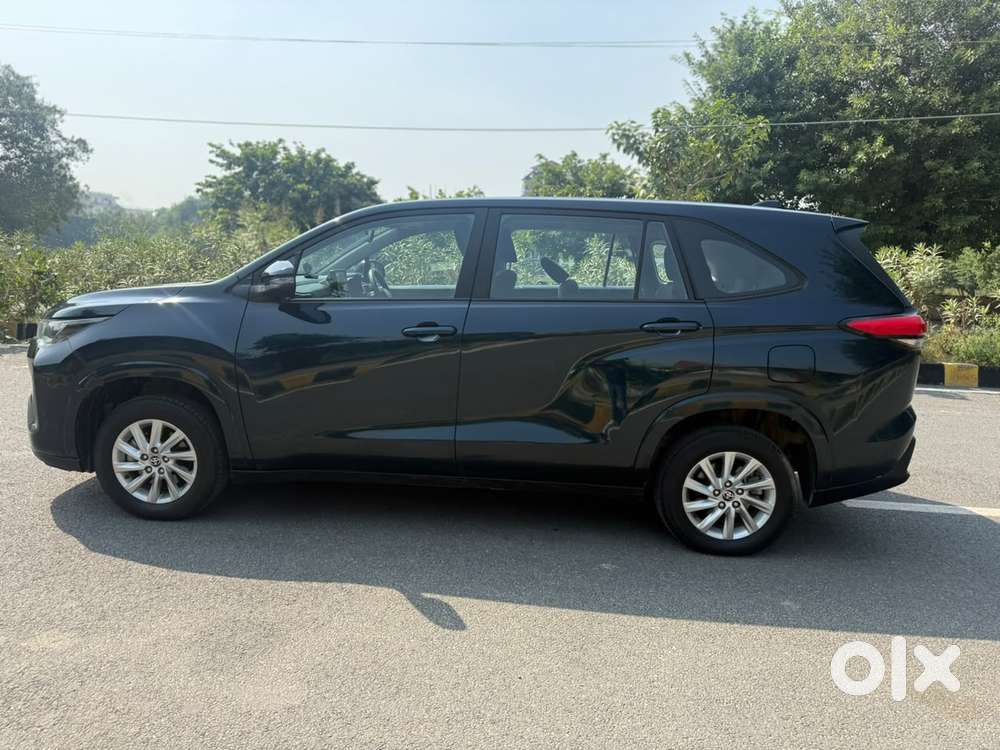 Toyota Innova Hycross 2.0 Gx 7 Str, 2024, Petrol