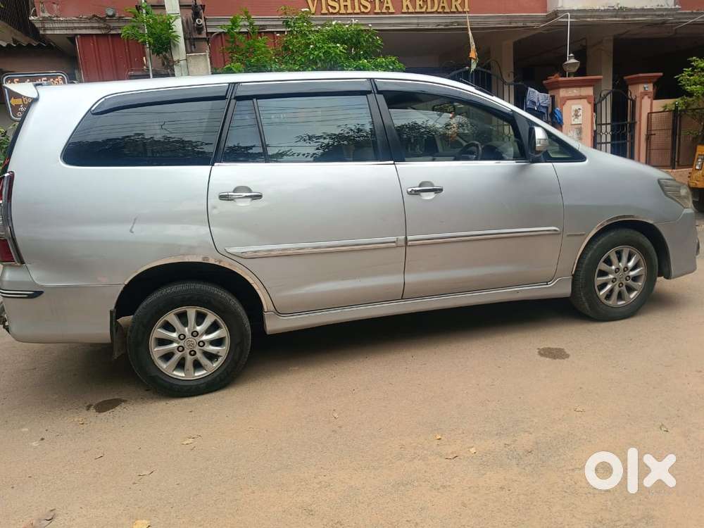 Toyota Innova 2.5 Vx (diesel) 8 Seater, 2013, Diesel
