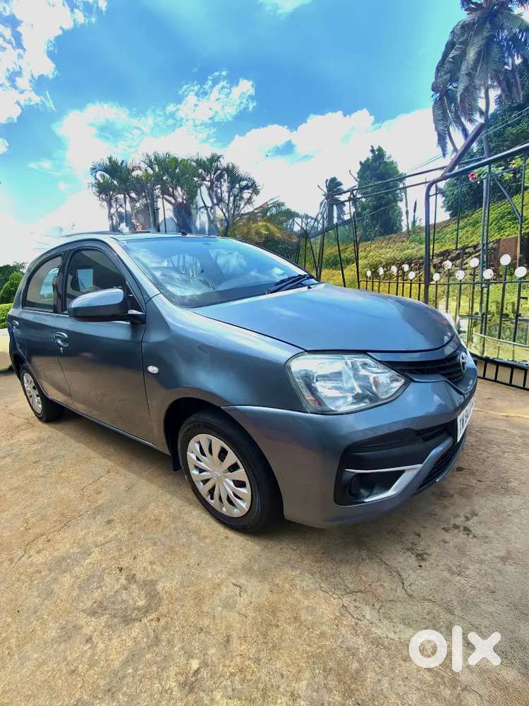 Toyota Etios Liva Diesel - Showroom Condition