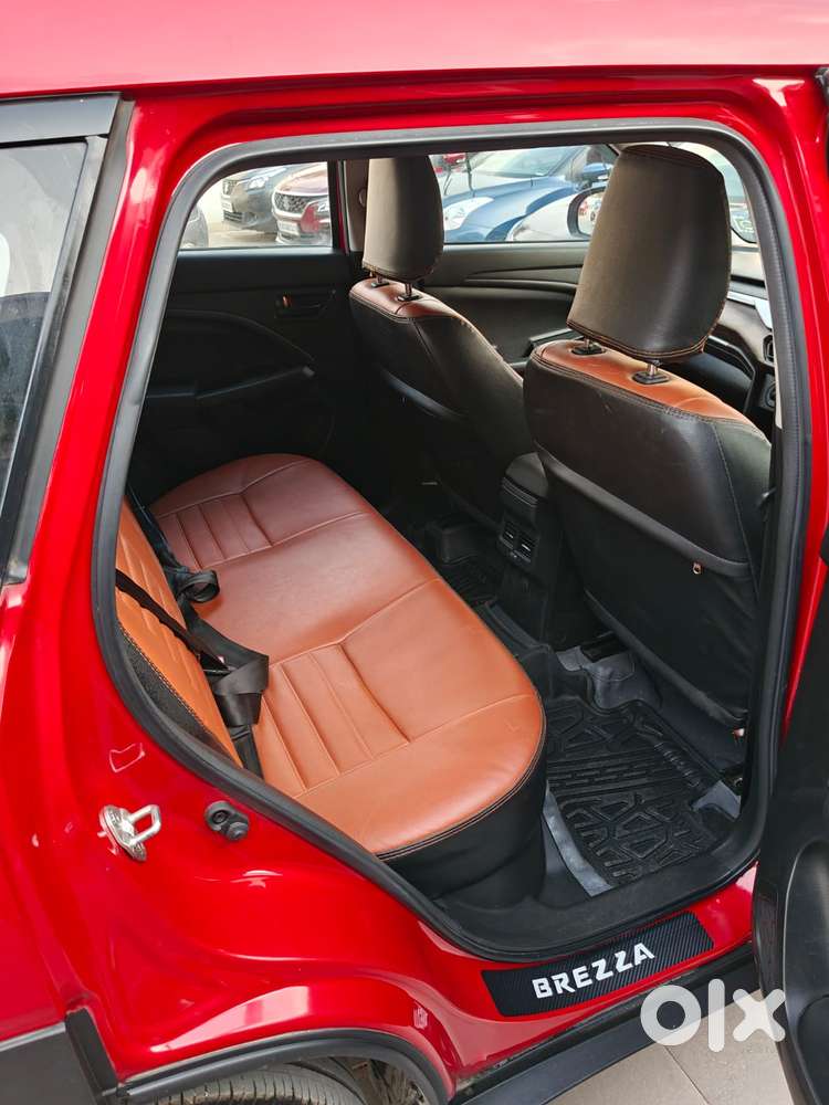 Maruti Suzuki Brezza 1.5 Lxi Smart Hybrid, 2024, Petrol