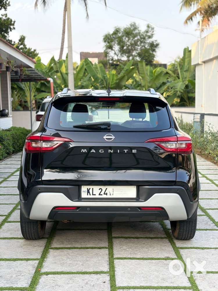 Nissan Magnite 1.0 Xv, 2021, Petrol