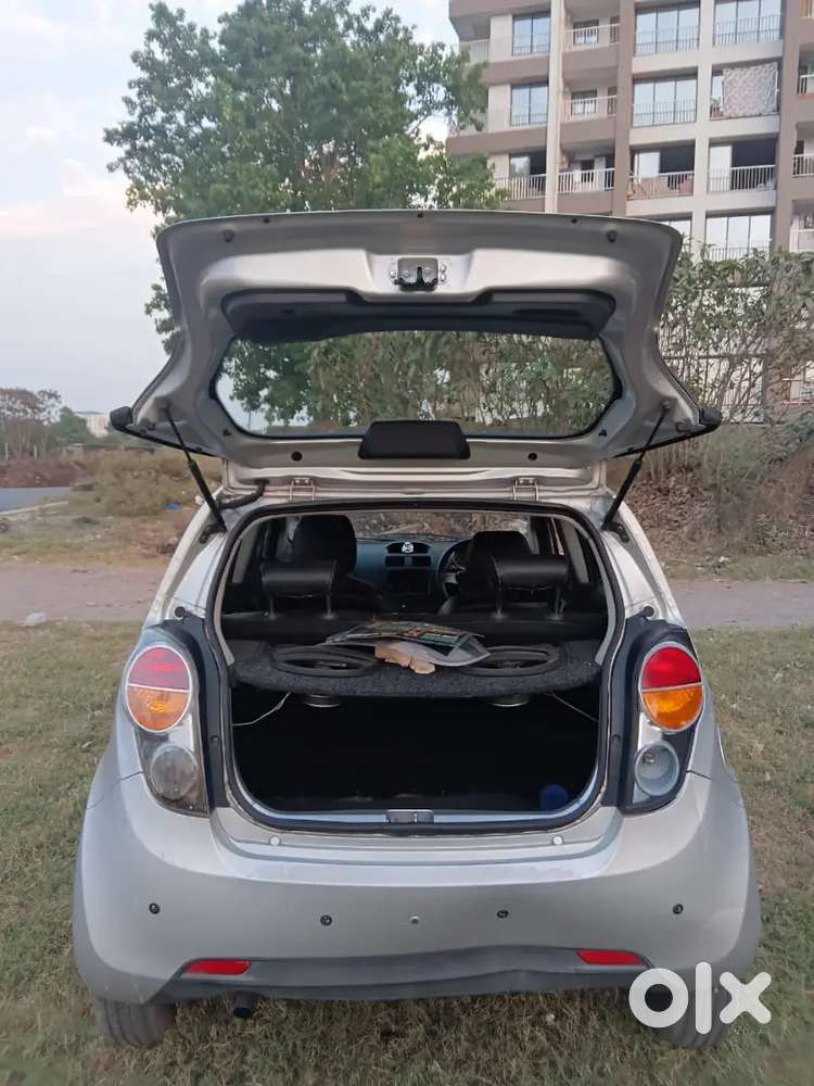 For Sale: Single-owner Chevrolet Beat Diesel (silver)