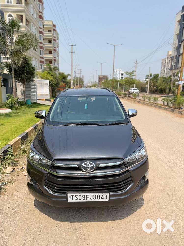 Toyota Innova Crysta 2.4 G Mt, 2019, Diesel