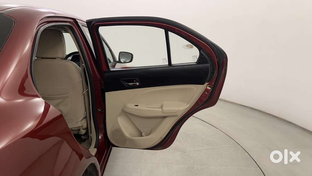 Maruti Suzuki Dzire 1.2 Vxi, 2017, Petrol