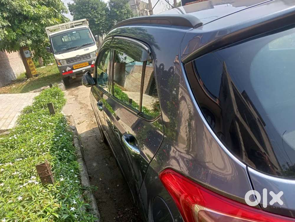 Hyundai I10 Grand Sports Blue Colour