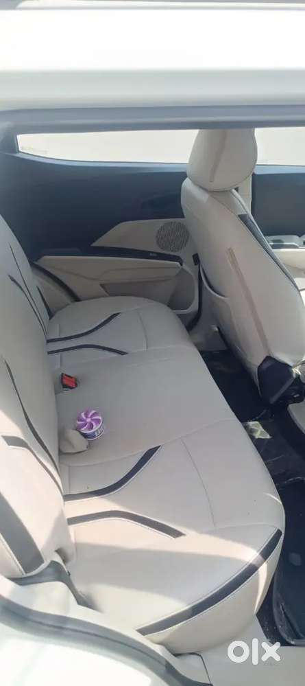 Mahindra Xuv300 1.2 W4 2022