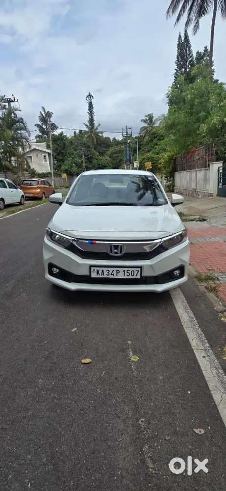 Honda Amaze 2019 Petrol Well Maintained